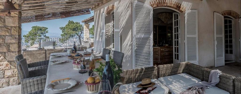 Pousada Des Fleurs Cannes